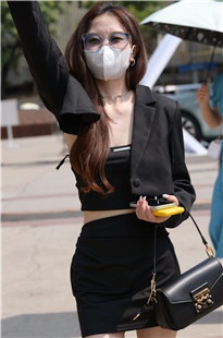 美腿小姐姐3A4498[1.86G]