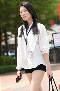 天然大长腿素颜女士3A7962[1.46G]