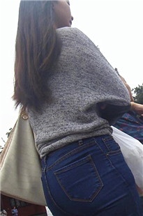 丰满大PG翘臀牛仔裤漂亮身材美眉[296M/MP4]