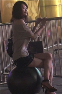 超短裙大MT高跟美女[444M/MTS]