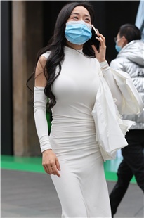 气质白色裙装美女MJ2372[1.14G]