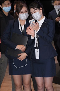 莫名地喜欢上她3A4233[2.41G]