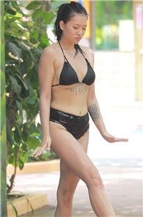 爱情消失的夏天-黑色比基尼MJ370[12.5G]
