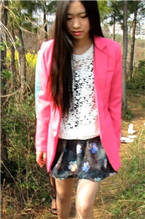 两个野外换丝美眉III [901M/AVI]