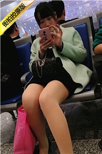 4K-火车站等车的黑色高跟性感肉丝MTMM[1.15G/MP4]