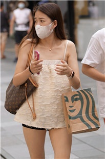 笔直美腿女孩3A4601[2.07G]