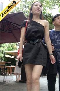 4K-气质黑色短裙长腿街拍高跟美女DJ205[1.25G]