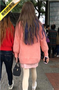跟拍粉色短裙肉丝MT美眉[204M/MOV]