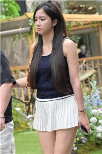 找到这样的媳fu真是幸福3A6645[926M]