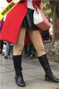 黑色皮裙肉丝直腿美女[475M/MOV]