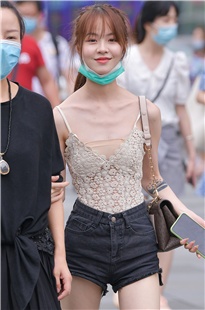 性感而甜美可爱的女孩，令人动心3A2046[712M]