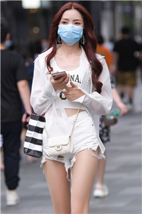 热裤肉丝美腿，看得我流口水3A2449[783M]