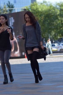 街拍秀：时尚性感魅力四射－13张