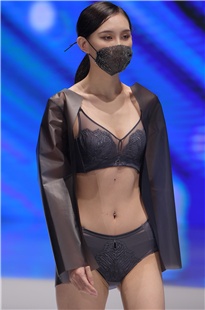 太迷人了，看得我流鼻血了都3A3475[2.03G]