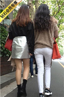 4K-银色皮短裙长腿街拍高跟美女DJ286[1.46G]