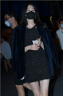 美腿美女3A5870[3.02G]