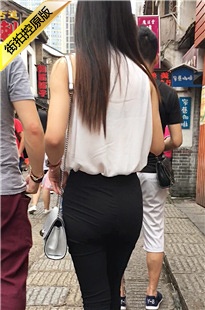 黑色紧身裤极品身材饱满圆润翘臀长发美眉[427M/MOV]