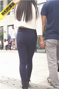 长发紧身裤翘臀MM [1.01G/MOV]