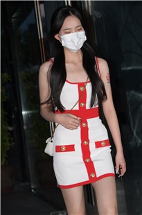 美腿女孩3A4273[2.39G]