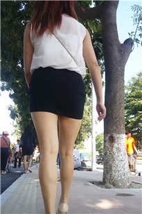 高跟黑包臀MM[343M/MP4]