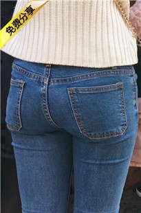 饱满圆润翘臀蓝牛妹子，一道亮景[1.31G/AVI]