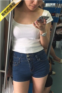 【醉爱作品】漂亮大波热裤MM，内衣印痕很诱惑[311M/MOV]