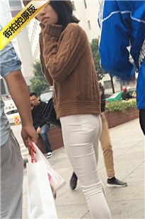 极品白裤显内痕美眉饱满圆臀[1.33G/MOV]