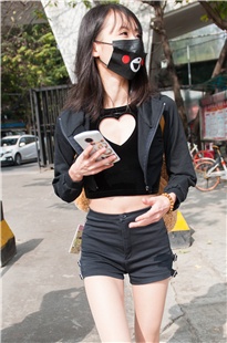 足球场肉丝美腿3A2477[1.12G]