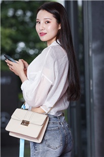 紧身牛仔裤小姐姐3A7384[607M]