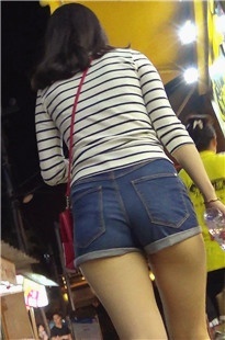 丰满牛仔热裤MM [417M/MTS]