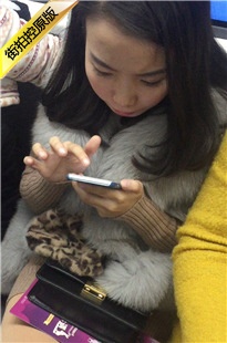 【醉爱作品】街拍肉丝靴子MM [153M/MOV]