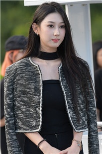 天然大长腿，试问谁不想占有3A6721[3.38G]