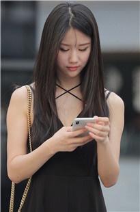 漂亮清新的美女3A7390[295M]