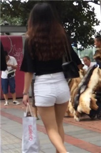 白热裤包臀小妹[143M/MOV]