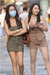 美腿俩闺蜜3A4634[2.34G]