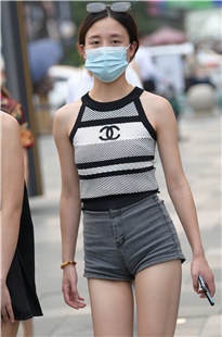 勒紧超短热裤女孩3A5805[1.92G]