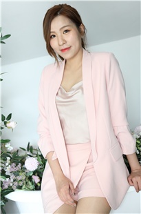 花艺师兔小君的肉丝美腿FF123[2.64G]