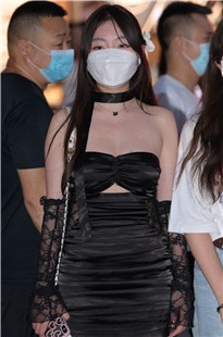 性感抹胸美腿女孩3A5352[4.32G]