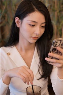 白色制服美女MJ2800