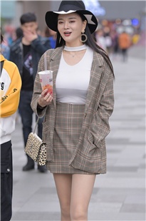 端庄de肉丝小姐姐3A3202[532M]