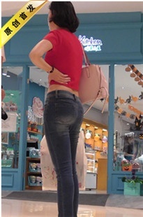 【纳兰xing急作品】长腿牛仔笑看镜头几个意丝？ [MP4/949MB]