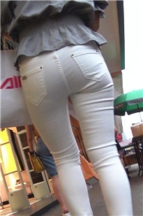 紧白裤熟妇[282M/MTS]