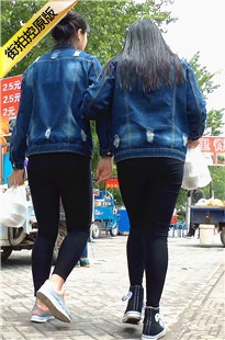 极品紧身黑裤大学姐妹花[384M/MP4]