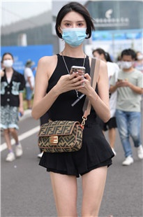 美腿小姐姐3A4299[1.5G]