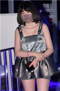 短裙美腿小姐姐3A3897[2.23G]