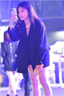 气质短裙美女3A6737[1.34G]