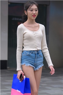 颜值有点高的牛仔热裤MJ2551[2.83G]