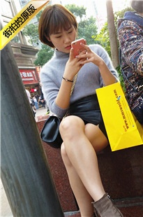 街拍性感极品大白腿黑色短裙清纯美女[506M/MP4]