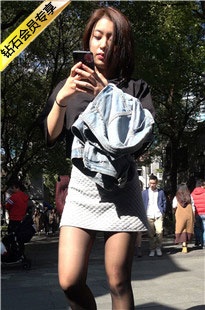 4K-包臀短裙长腿街拍黑丝美女DJ343[1.38G]