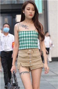 小月牙～热裤女孩3A5654[1.71G]